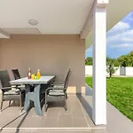 Beatiful Families Oriented Trusina With Pool Immersed In The Nature Near The Town *