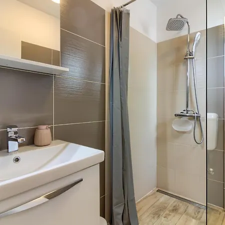 Beatiful Families Oriented Trusina With Pool Immersed In The Nature Near The Town * Valtura